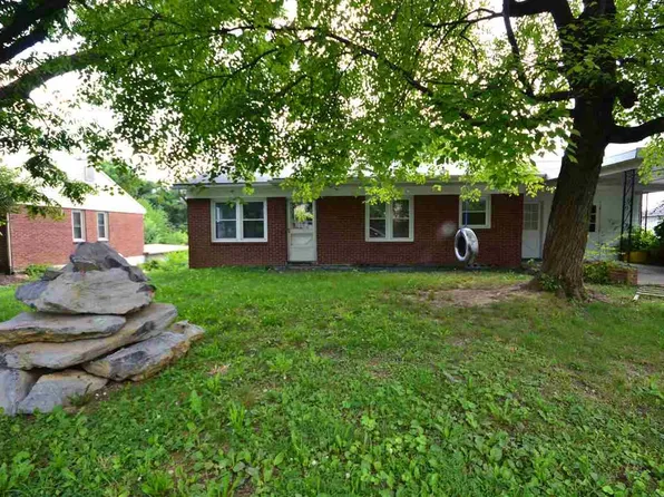 834 College Ave, Harrisonburg, VA 22802