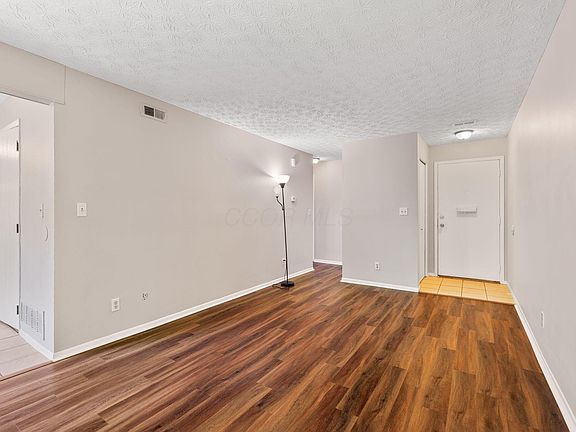 3rd image of 4358 Chateau Morse Dr