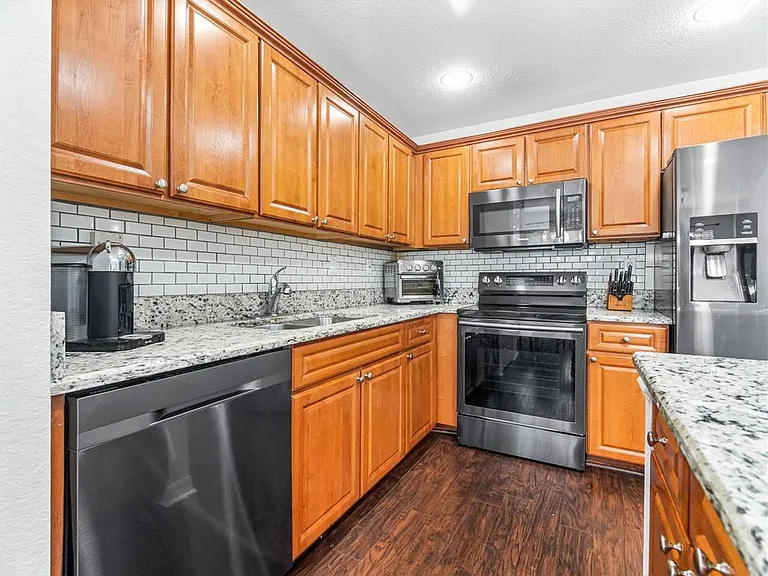126 S Obrien St — Photo 10