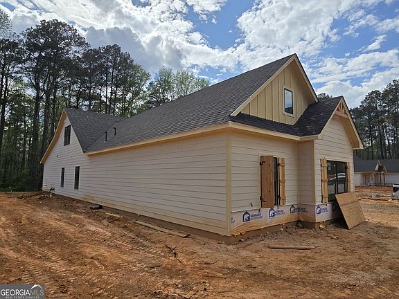 4th image of 3805 Hutcheson Ferry Rd
