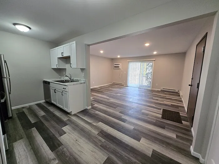 2816 S 17th St #201 — Photo 9
