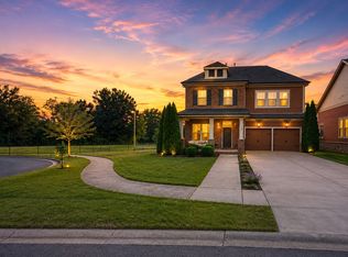 322 Tanglewood Ln, Hendersonville, TN 37075