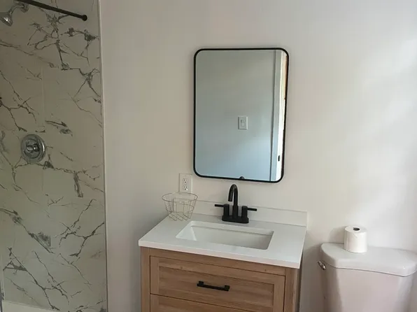 366 Bergen Avenue image 7 of 9