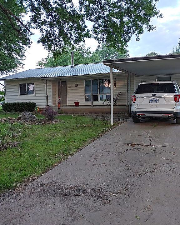 Front from north side 