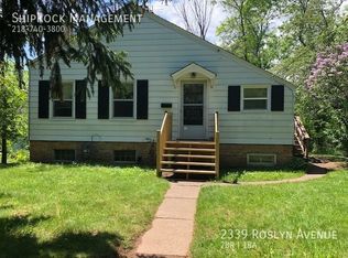 2339 Roslyn Ave, Duluth, MN 55803