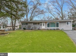 20 Sherwood Ln, Aston, PA 19014