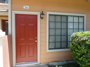 761 W Stetson Ave, Hemet, CA 92543