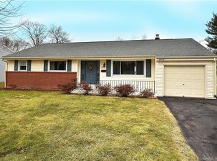 48 Brownleigh Rd, West Hartford, CT 06117