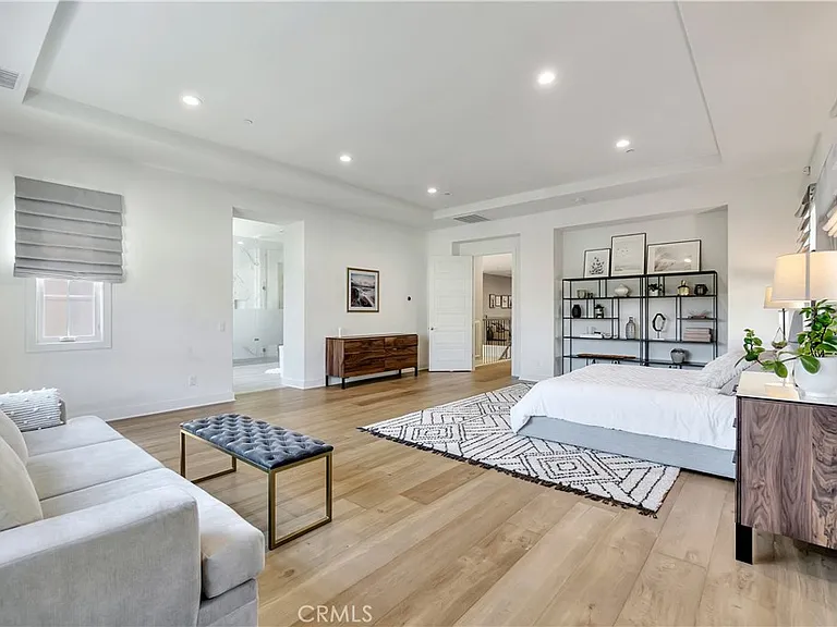 65 Buttonquail — Photo 37