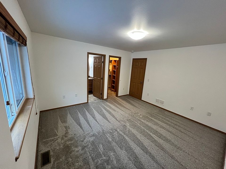1st image of 1330 N Hickory St #2