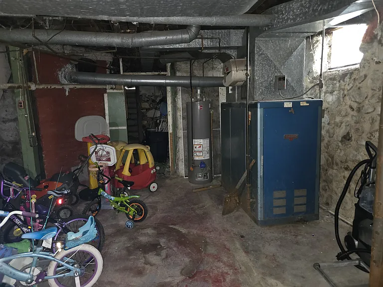 18 Wendell St — Photo 23