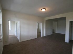 986 Peabody Ave