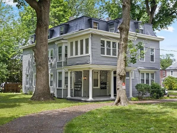 118 E Walnut Ave #F