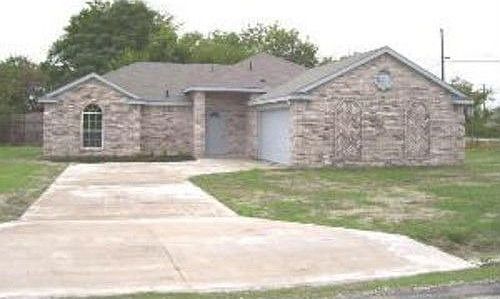 1st image of 3304 Dorothy Ln