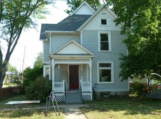 526 3rd St, Baraboo, WI 53913