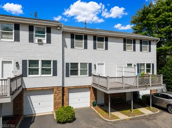 210 Caldwell Ave #2, Paterson City, NJ 07501