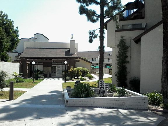 2nd image of 6151 Rancho Mission Rd #2