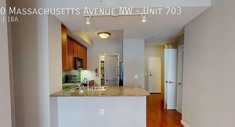 400 Massachusetts Ave NW #703 — Photo 6
