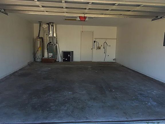 5th image of 144 Heritage Cir