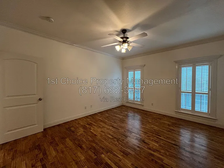 4730 Birchman Ave — Photo 24