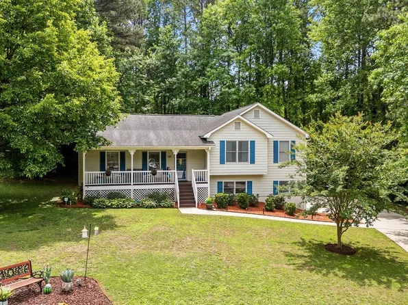 508 Mill Pointe Trl, Dallas, GA 30157