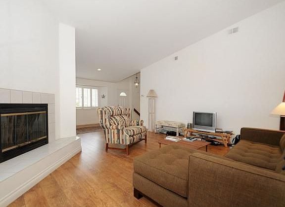 3rd image of 4020 Porte De Palmas Unit 39