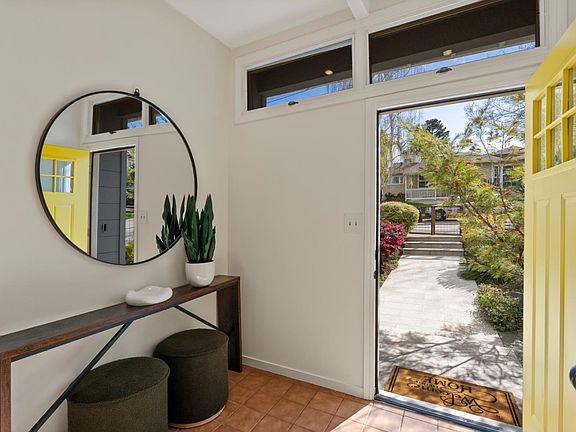 5th image of 1632 Notre Dame Ave