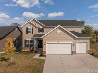 540 Evening Primrose Dr, Wentzville, MO 63385