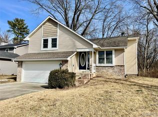 1306 Jacquelyn Ct, Maryville, IL