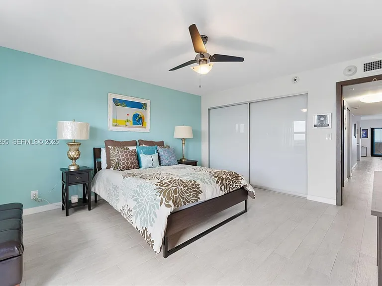 5100 N Ocean Blvd #916 — Photo 29