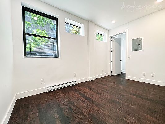 2nd image of 301 W 130th St #L3