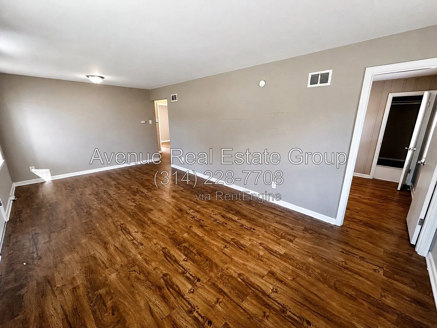 3 bed, 1.0 bath, 1037 sqft, $1,350 — Photo 3