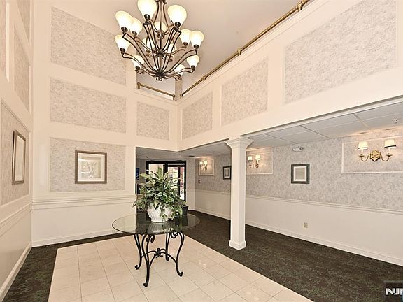 4th image of 131 Clinton Place #214
