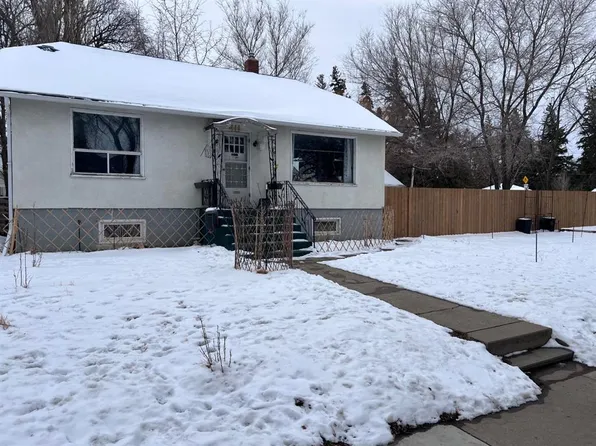 411 NW Belfast St SE, Medicine Hat, AB T1A 0S5