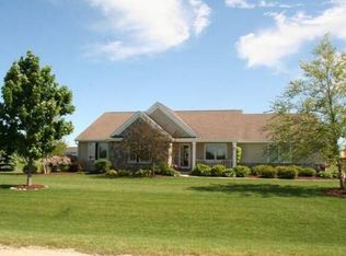 4857 Wood Duck Way, West Bend, WI 53095