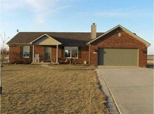 11480 W Division Rd, Yorktown, IN 47396