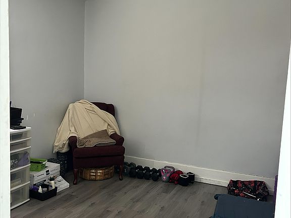 3rd image of 1286 Parent Ave #4