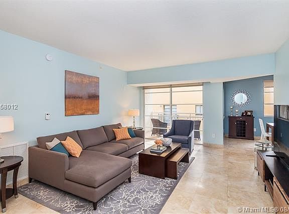 3rd image of 151 Michigan Ave APT 536