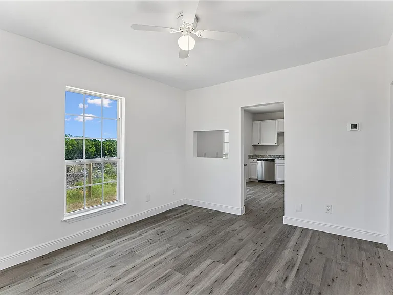 255 Foothill Rd — Photo 5