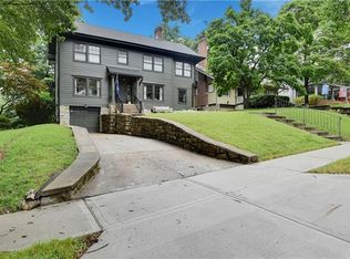 6019 Central St, Kansas City, MO 64113