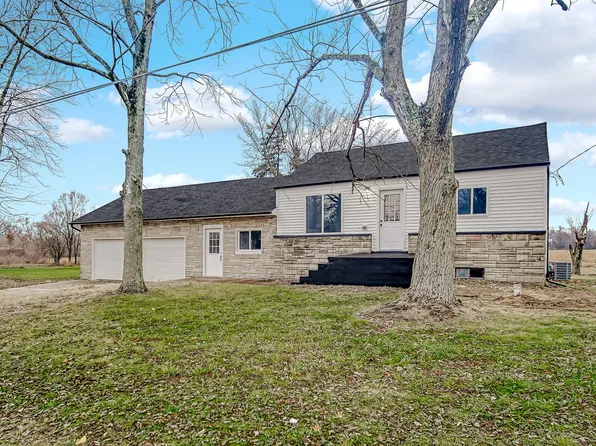 901 E 850 S, Hamlet, IN 46532