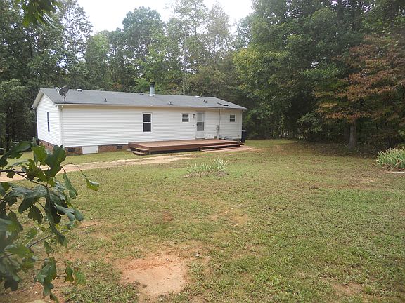 4th image of 309 Edgewood Dr