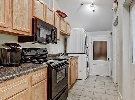 4th image of 3300 Canal St Ste 300