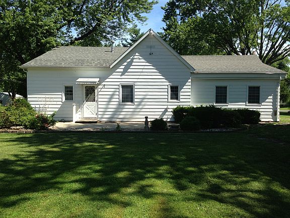 5th image of 302 E Olive St