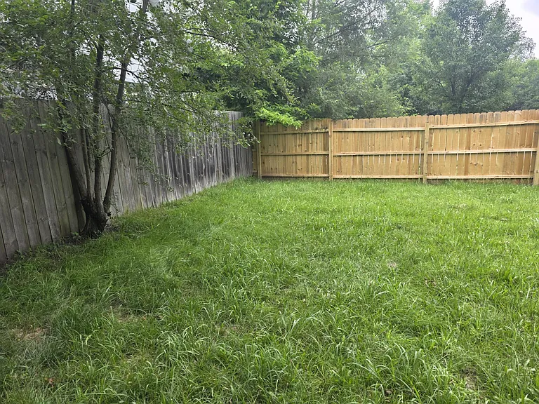 727 Diamond Ave — Photo 23