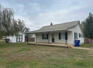 1505 Pickwick St, Savannah, TN 38372