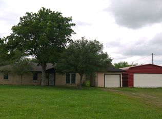 176 Reimann Rd, Victoria, TX 77905