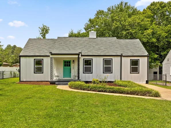 109 Anderson Dr, Chattanooga, TN 37421