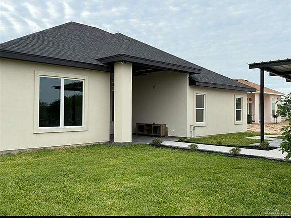 4th image of 1002 Pinon Ln