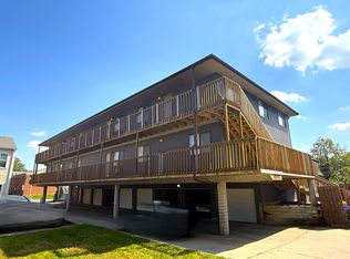619 S Johnson St, Iowa City, IA 52240